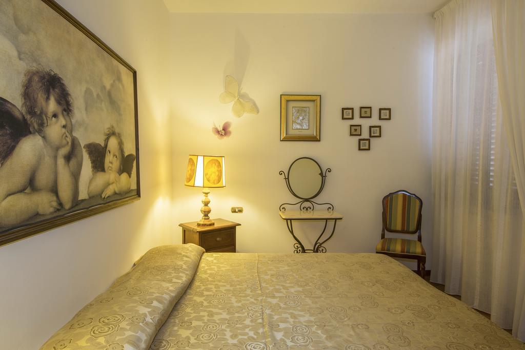 La Casa Di Gigliola Villa มอนติเชียโน ห้อง รูปภาพ