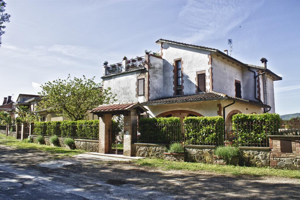 La Casa Di Gigliola Villa มอนติเชียโน ภายนอก รูปภาพ